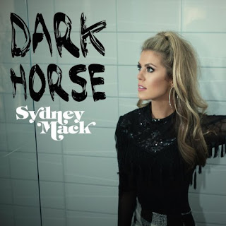 Sydney Mack - Dark Horse Lyrics