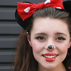 Minnie Mouse Cartoon makeup tutorial DIY