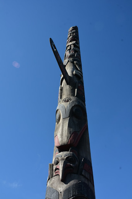 Seattle totem