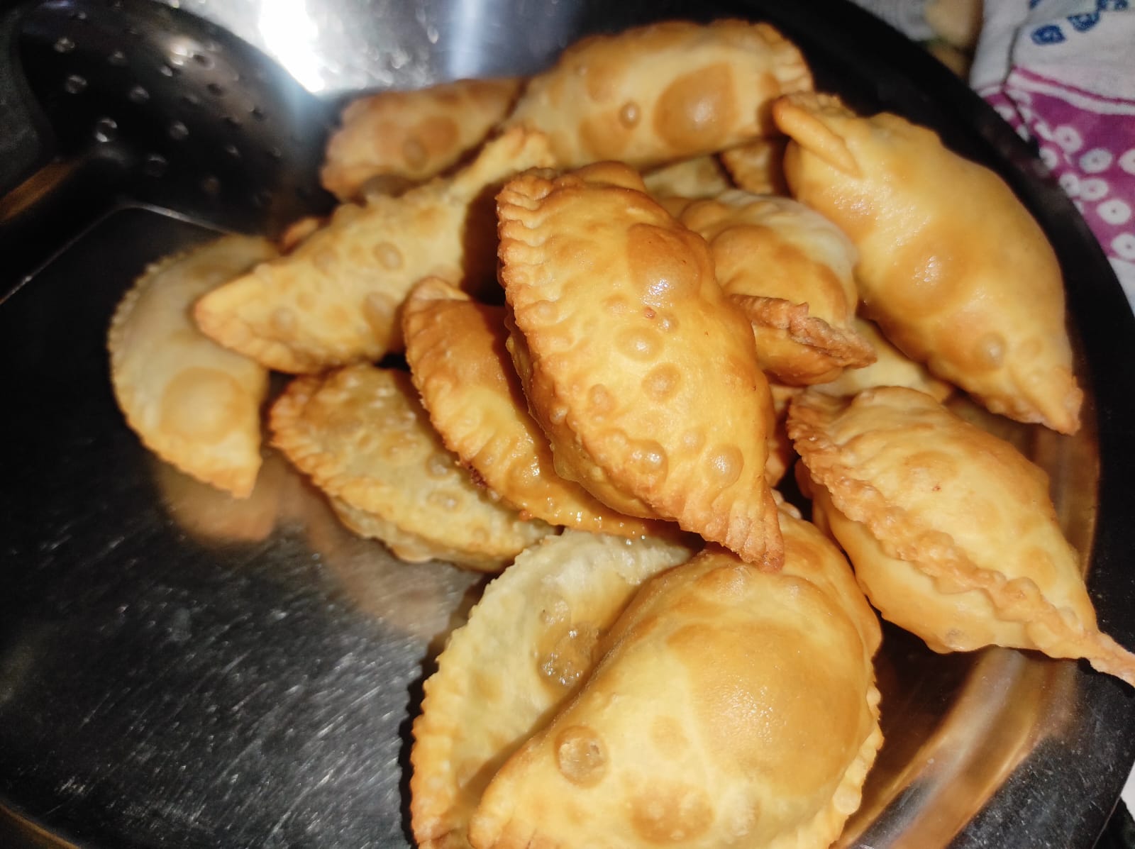 Gujiya Or Gujia Or Karanji - Sweet Dumplings Made During The Festival Of  Holi And Diwali, Served In A Plate. Selective Focus Stock Photo, Picture  and Royalty Free Image. Image 166363621.