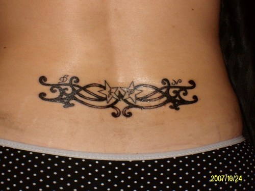 tattoos designs for girls lower back. tribal tattoos for girls on lower back. Lower Back Tribal Tattoo Designs 