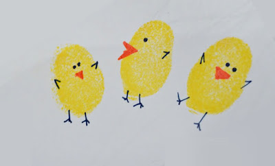 finger painting chickens lesson