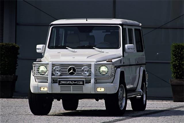 Some Pictures of Mercedes G55 2011 its awesome Another one