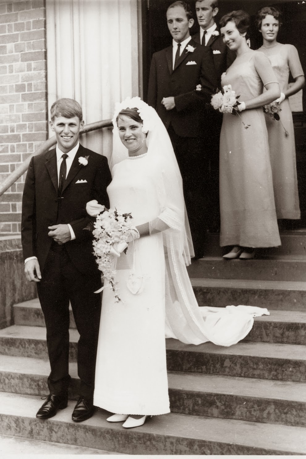 Adorable Real Vintage Wedding Photos From the 1960s ~ vintage everyday