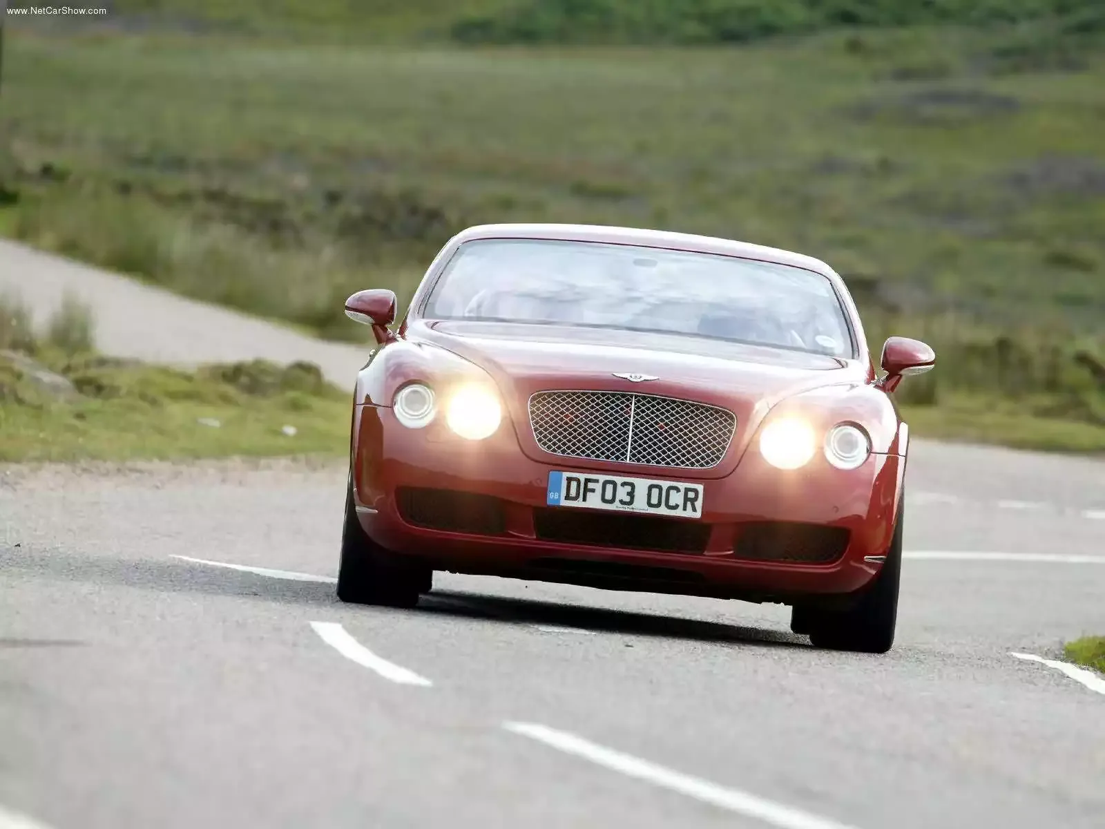 Hình ảnh xe ô tô Bentley Continental GT 2003 & nội ngoại thất