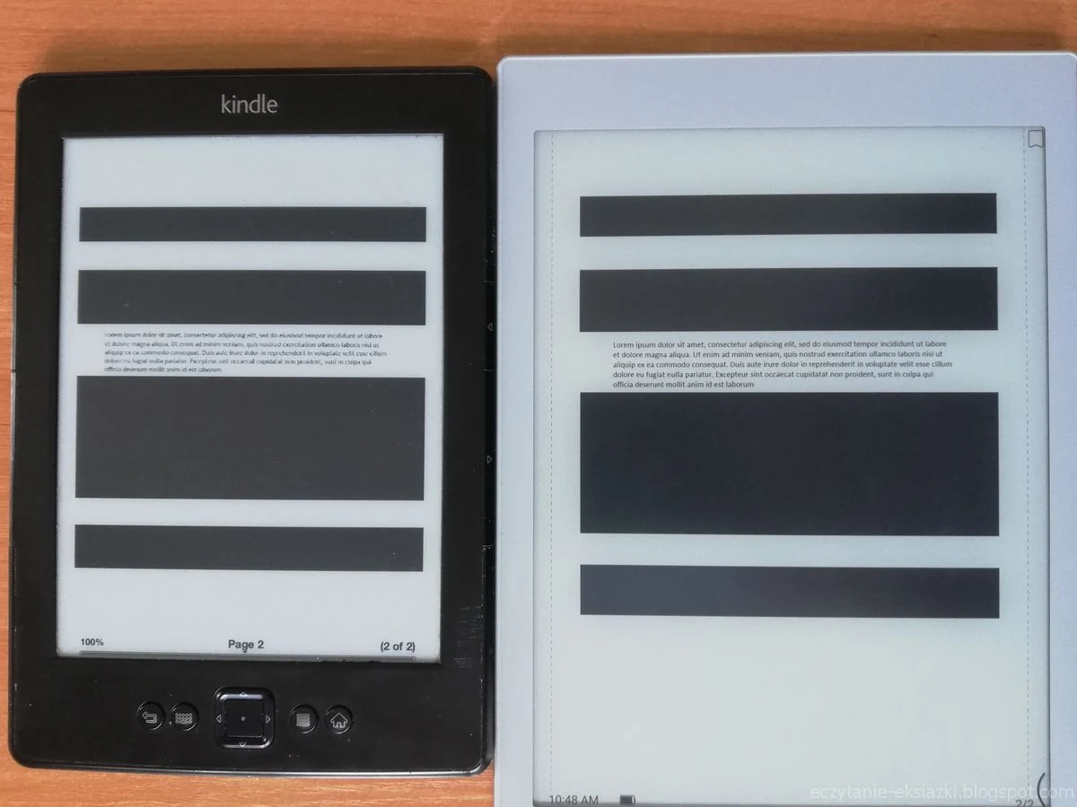 Onyx Boox Nova Air z wyłączonym podświetleniem – porównanie ekranów z Kindle 5