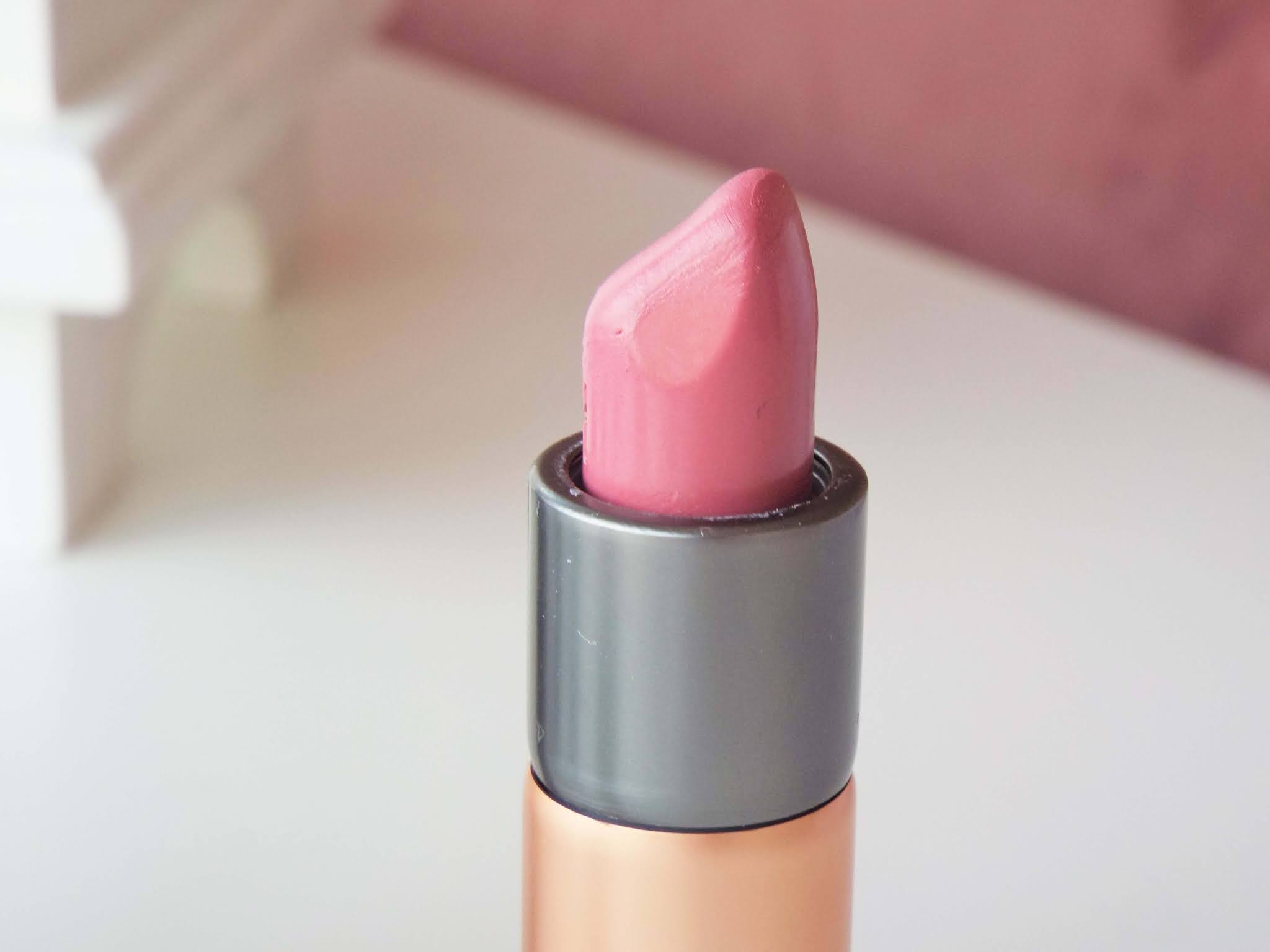 Close up shot of the mauve-y Kiko Velvet Passion Lipstick in shade 315 Mauve.