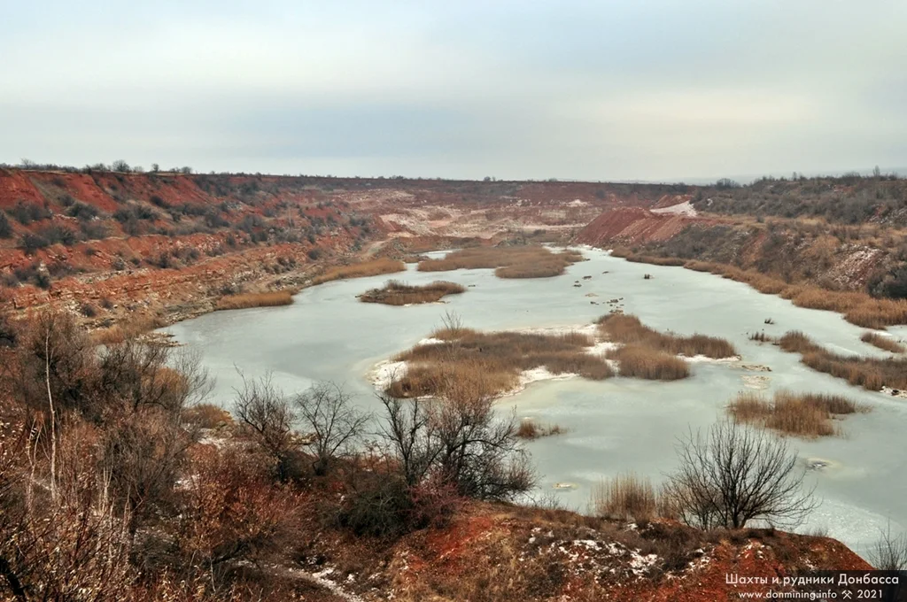 Панорама Михайловского гипсового карьера