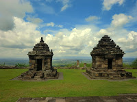 Candi Ijo Yogyakarta Dengan Panorama Yang Indah Dan Penuh Misteri