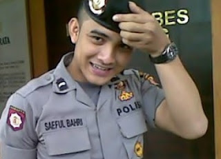 POLISI GANTENG - Saeful Bahri