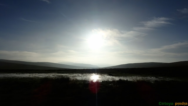 Ruta a Peña Trevinca, techo de Zamora y Orense desde el aparcamiento de la Laguna de los Peces.