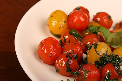 Stir-fried Cherry Tomatoes with Basil