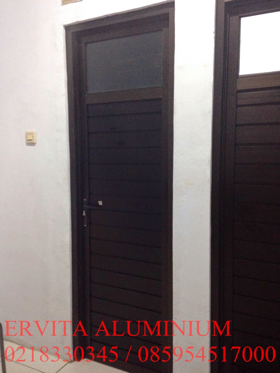  Pintu Kamar Mandi dan Pintu Shower