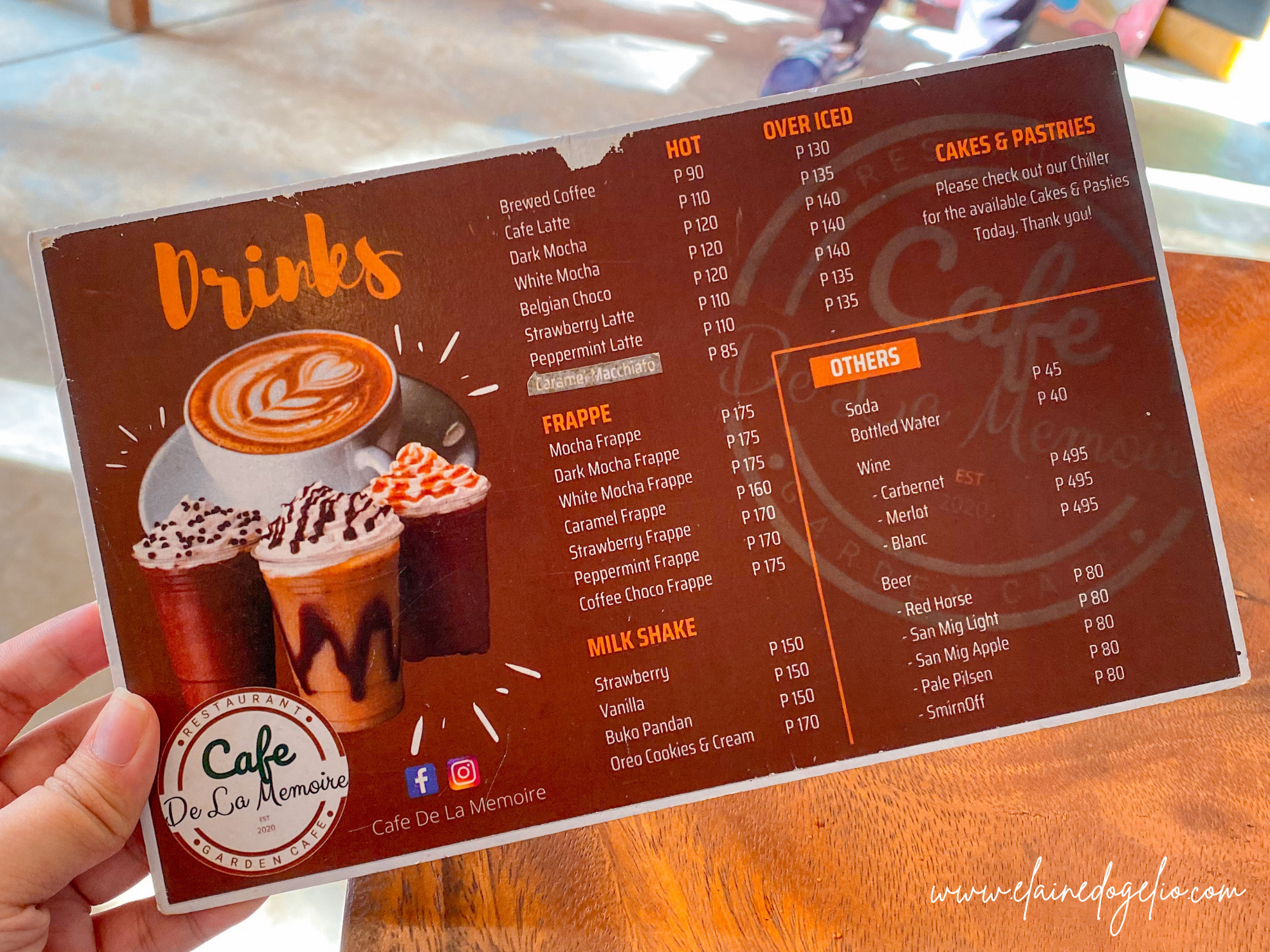 Cafe De La Memoire Menu