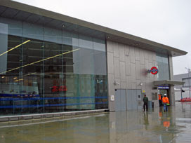 Shepherd's Bush station