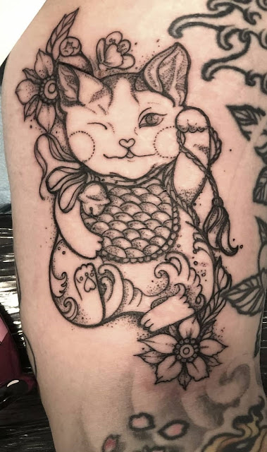 Tatuagens femininas de gatos