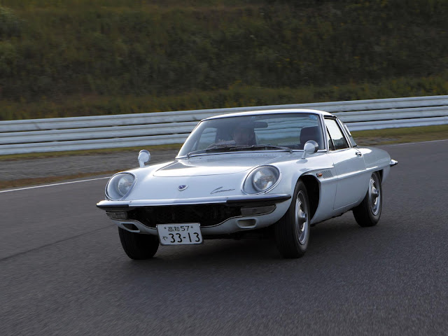 Mazda Cosmo Sport