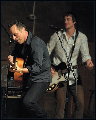 Mark Seymour live, Toronto photographer Robert Rafton