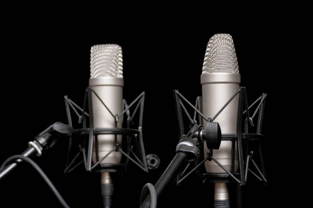 Commercial voice over actors, commercial voice over actor service, commercial voice over artist