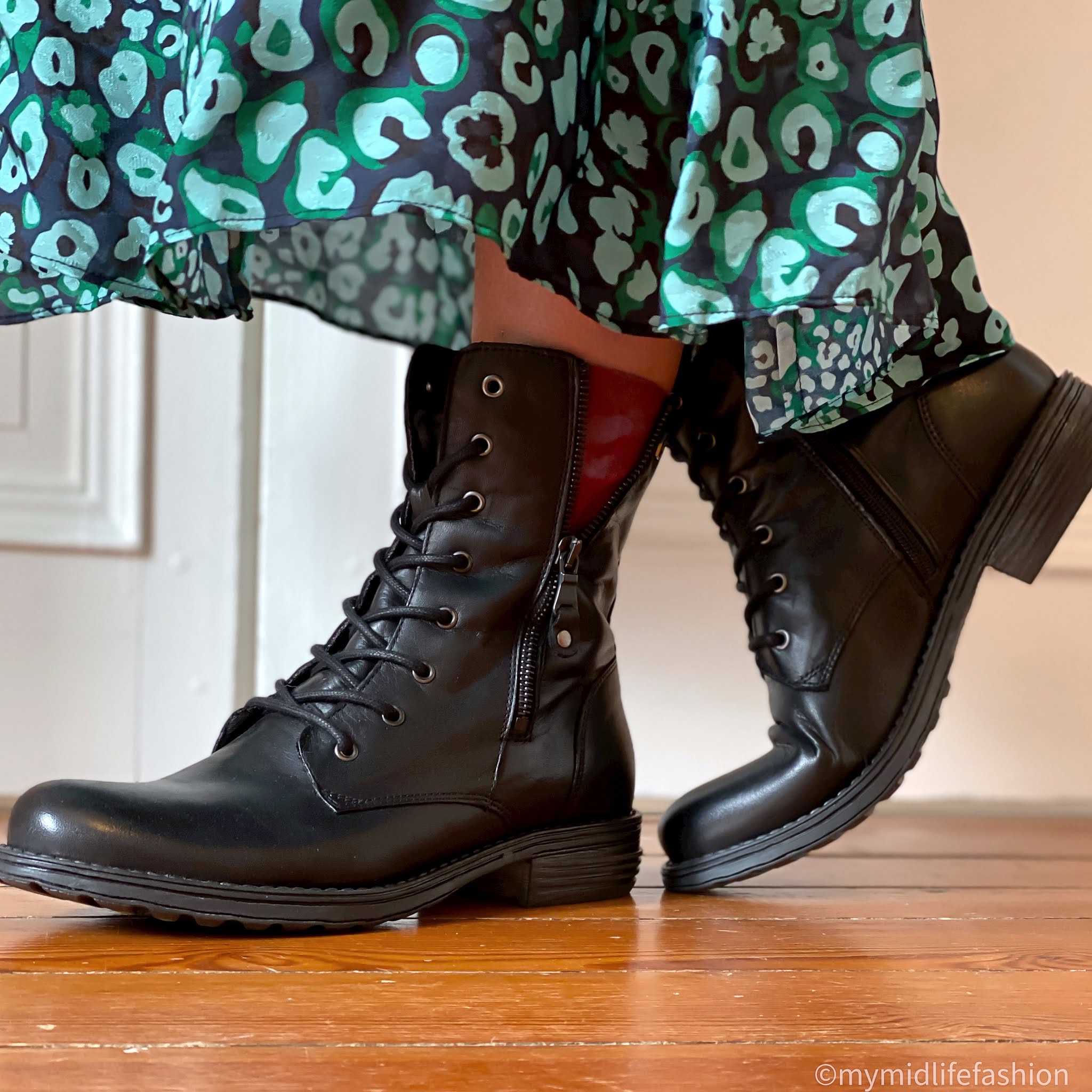 my midlife fashion, Carl Scarpa paulette black ankle boots, define Astrid raglan long sleeve maxi shirt dress