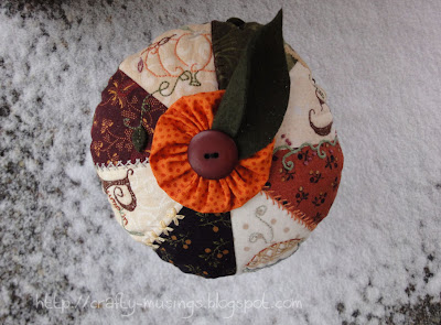 Pumpkin Pie Pincushion, top view