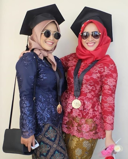 Gambar Model Hijab Wisuda Modern Terbaru