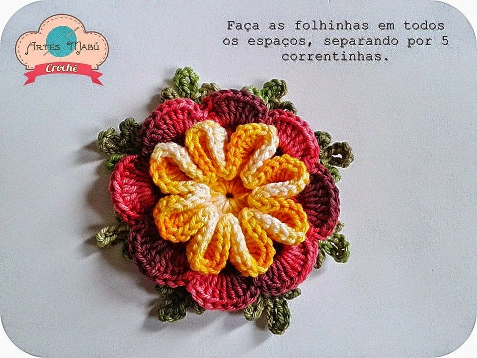 Cómo hacer una flor en tres colores paso a paso