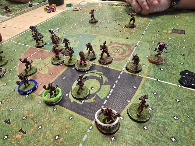 Amazons Vs Dark Elves