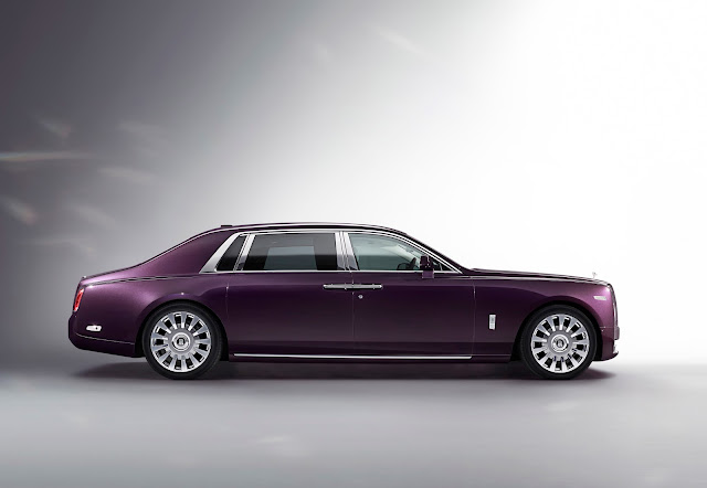 Rolls-Royce-New-Phantom