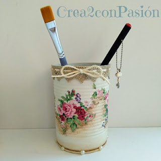 Reciclaje-latas-decopage-shabby-chic-vintage-Crea2-con-pasión-lata-flores-resultado-final