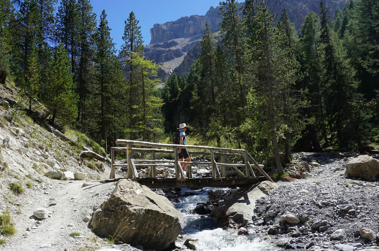 Crossing Torrent Rif-Bel Val d'Escreins