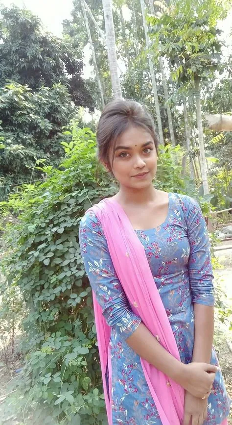 গ্রামের মেয়েদের প্রোফাইল পিক