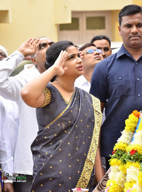 Sweta Mohanty saluting the Indian national flag