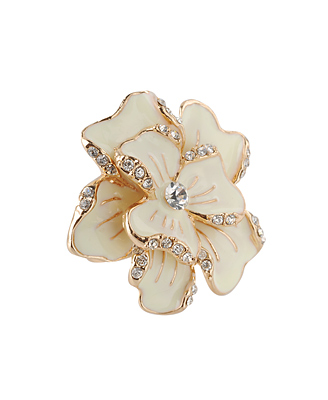 Lacquered Blossom Ring at Forever 21 ($5.80)