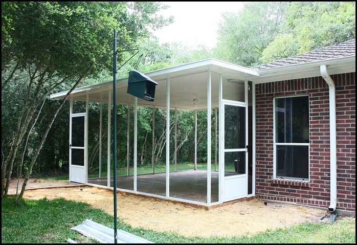 Patio Grill Driveway 5-2012 (14)