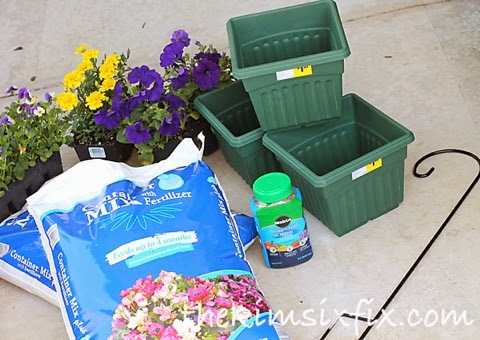 Stacked flowerpot supplies