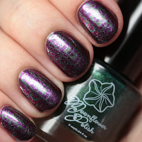 Moonflower Polish Sirena stamped over Selene using Hehe 39