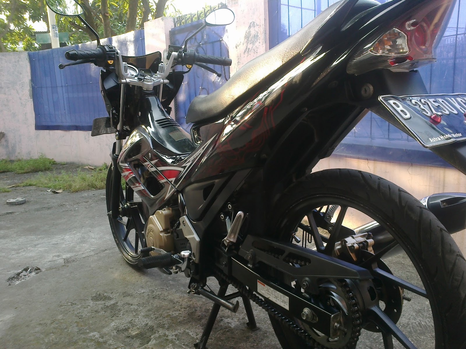 JUAL SATRIA FU MURAH 150cc Tahun 2012 Warna Abu Abu Hitam Harga