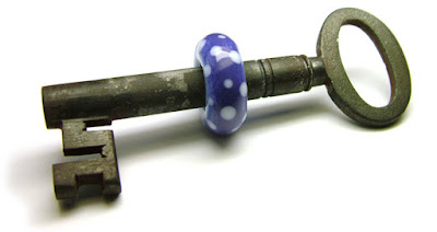 Lampwork Glass Bead-On-A-Key