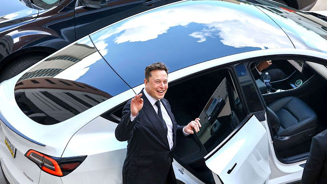 Elon Musk raised eyebrows Wednesday when he told investors he sees a possibility for Tesla