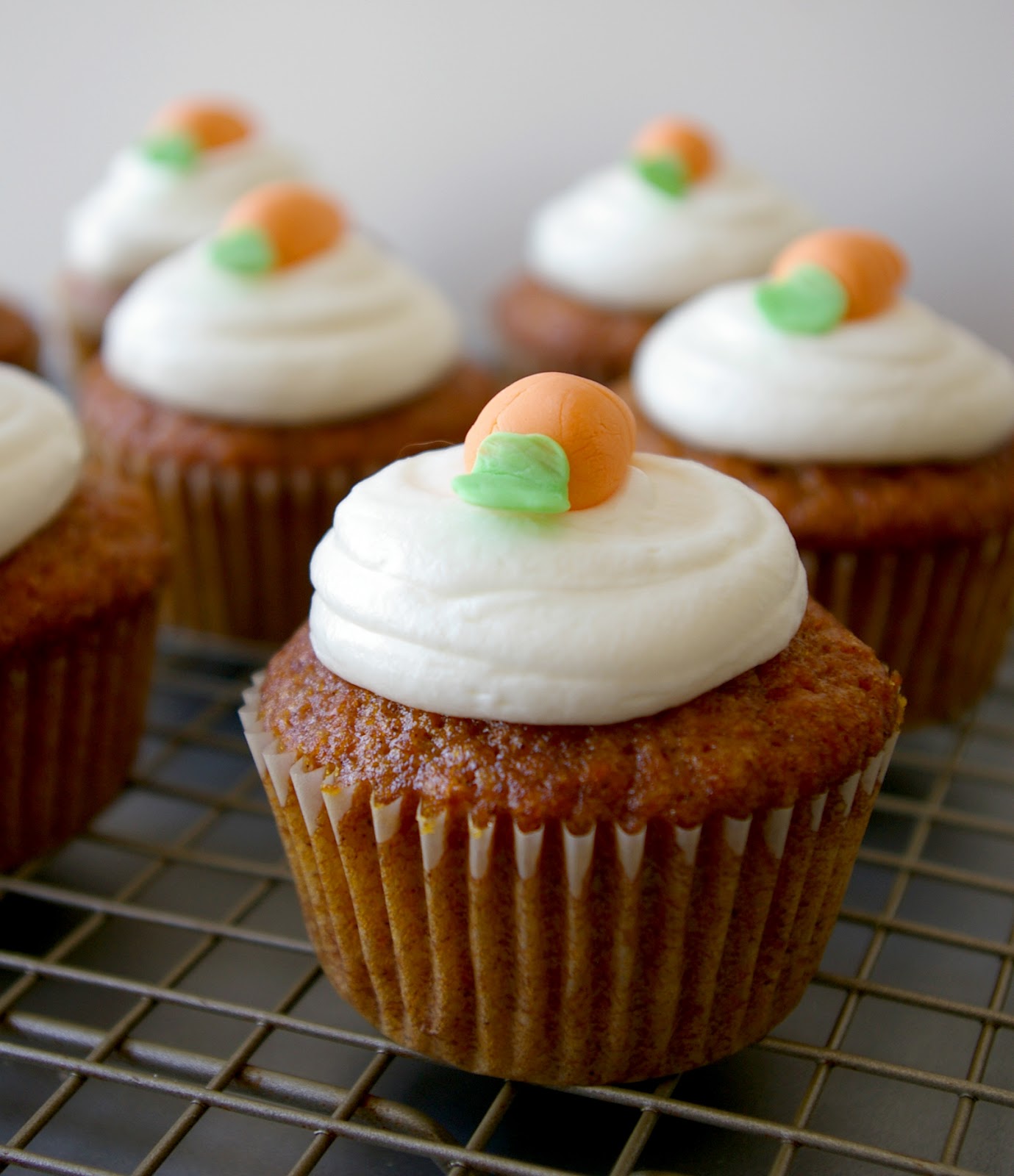  CARROT  CAKE  CUPCAKES  For childrens