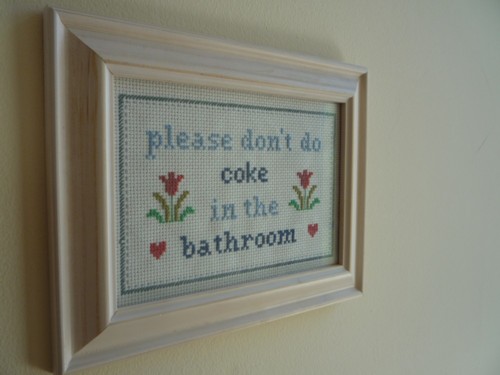 Knit for Victory: Please Don't Do Coke in the Bathroom