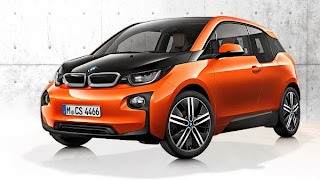 BMW i3’ün manevra becerisini gözler önüne serer.