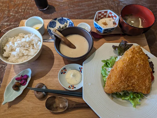 自然薯食処 と川 佐賀市おすすめランチメニュー