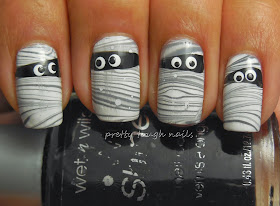 Halloween Watermarble Mummies Nail Art