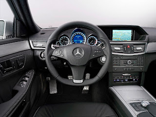 2010 Mercedes-Benz E-Class gets AMG sports package