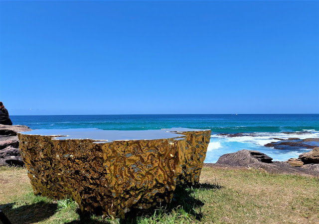 Sculpture by the Sea 2022 | Sculpture by Ling Gang Mao