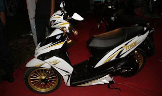 Yamaha Mio j Racing Look