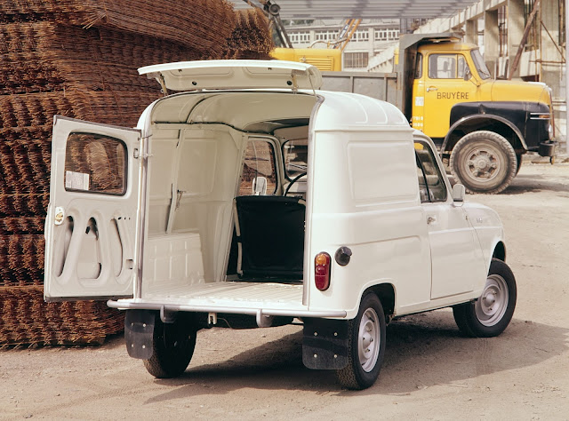 Renault 4F4 (1967-1974)