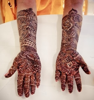 Fancy Mehndi Designs for Hands